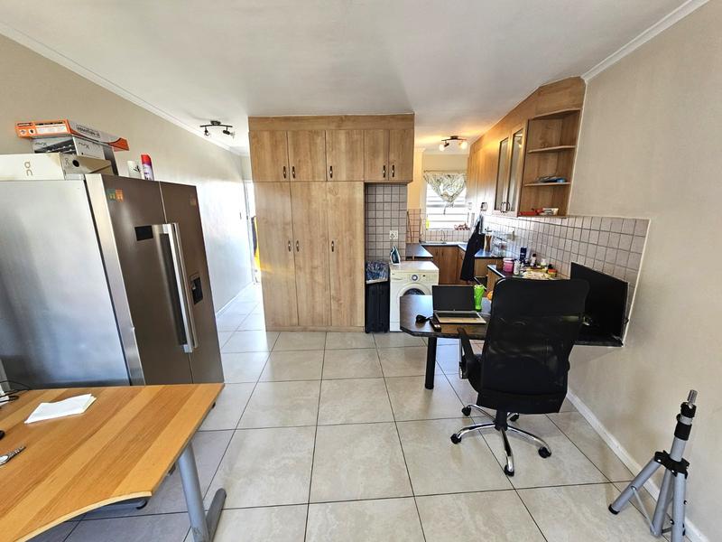 0 Bedroom Property for Sale in Mowbray Western Cape